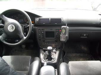 2000 Volkswagen Passat Images