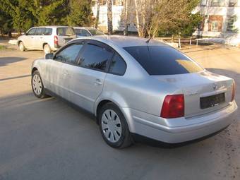 2000 Volkswagen Passat Images
