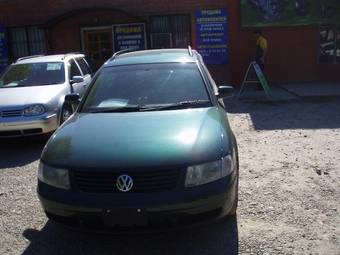 2000 Volkswagen Passat Pictures