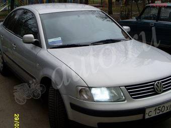 2000 Volkswagen Passat Pictures