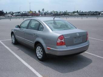 2000 Volkswagen Passat Pics