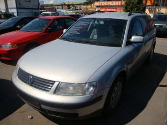 2000 Volkswagen Passat Pics