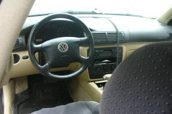 2000 Volkswagen Passat For Sale