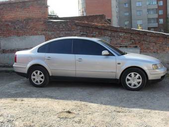 2000 Volkswagen Passat Pictures