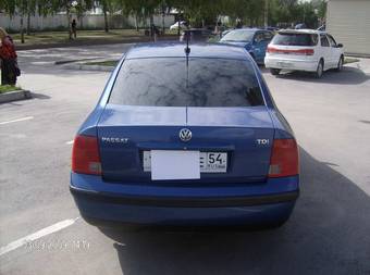 2000 Volkswagen Passat Photos
