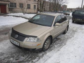 2001 Volkswagen Passat Photos