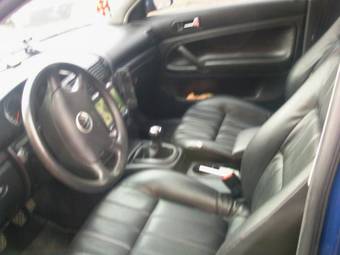 2001 Volkswagen Passat Photos