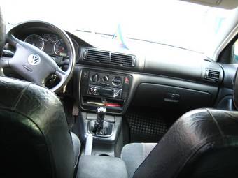 2001 Volkswagen Passat Photos