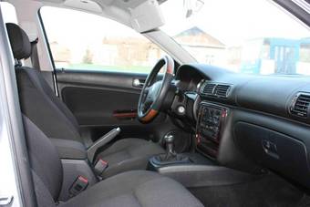 2001 Volkswagen Passat Photos