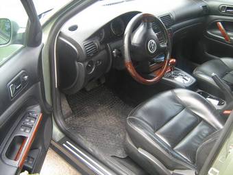 2001 Volkswagen Passat Photos