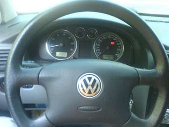 2002 Volkswagen Passat Photos