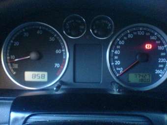 2002 Volkswagen Passat Wallpapers