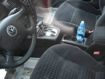 2002 Volkswagen Passat Images