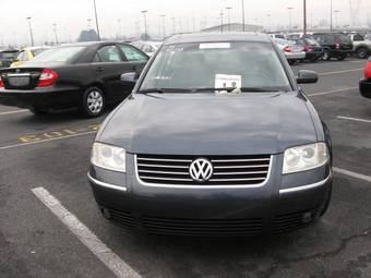 2002 Volkswagen Passat Photos