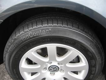 2002 Volkswagen Passat Images