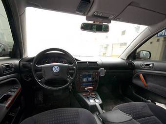 2002 Volkswagen Passat Photos