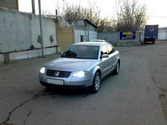 2002 Volkswagen Passat Photos