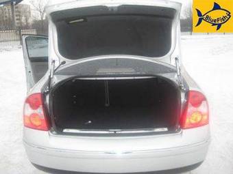 2002 Volkswagen Passat Photos