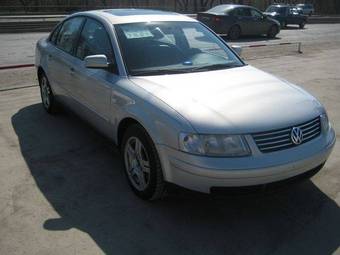 2002 Volkswagen Passat Photos