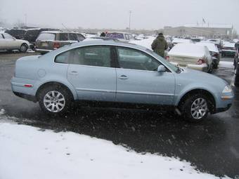 2002 Volkswagen Passat Pictures