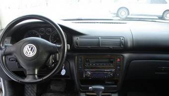 2002 Volkswagen Passat Photos