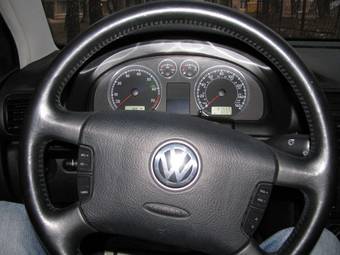 2002 Volkswagen Passat Photos