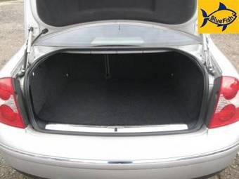 2002 Volkswagen Passat Pictures