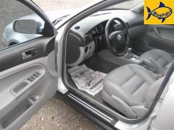 2002 Volkswagen Passat Photos