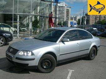 2002 Volkswagen Passat Photos