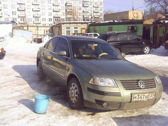 2002 Volkswagen Passat Photos