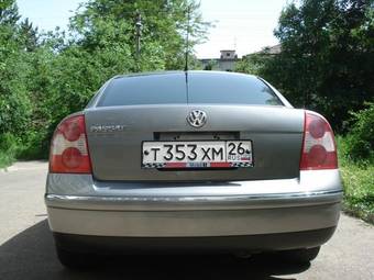 2002 Volkswagen Passat Pictures