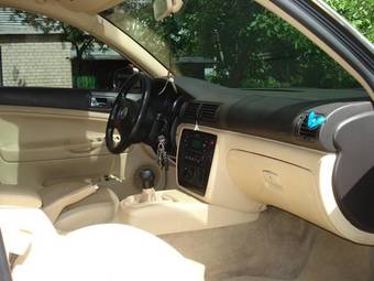 2002 Volkswagen Passat Pictures