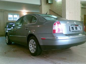 2002 Volkswagen Passat Photos