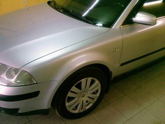 2002 Volkswagen Passat Photos