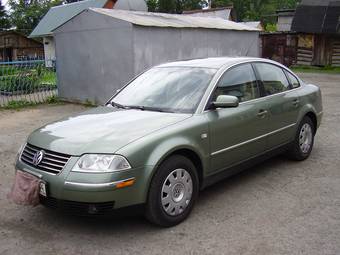 2002 Volkswagen Passat Photos