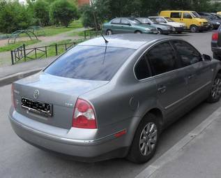 2002 Volkswagen Passat Photos