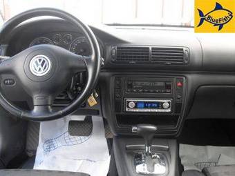2002 Volkswagen Passat Wallpapers