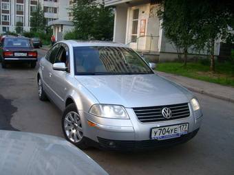 2002 Volkswagen Passat Pictures