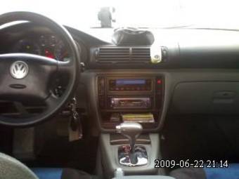 2002 Volkswagen Passat Pics