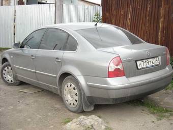 2002 Volkswagen Passat Photos