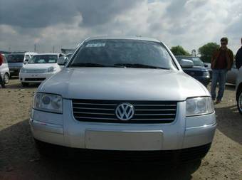 2002 Volkswagen Passat Images