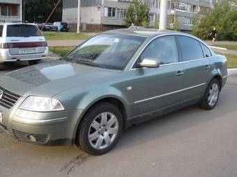 2002 Volkswagen Passat Pictures