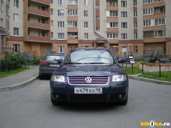 2002 Volkswagen Passat Pictures