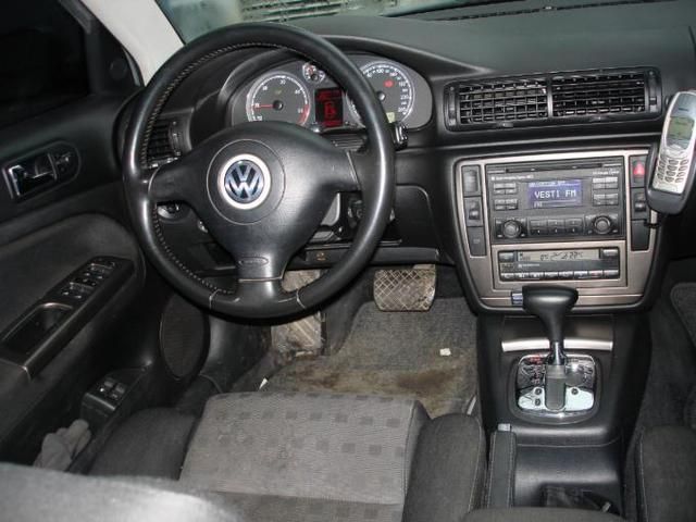 2003 Volkswagen Passat