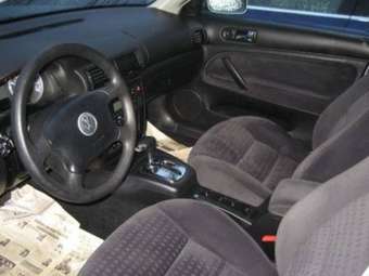 2003 Volkswagen Passat Pictures