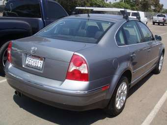2003 Volkswagen Passat Pictures
