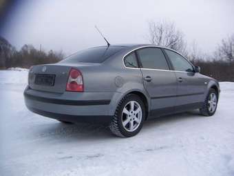 2003 Volkswagen Passat Pictures