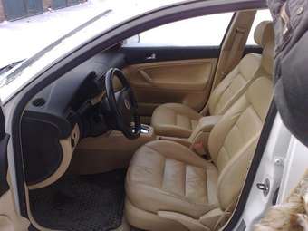 2003 Volkswagen Passat Pictures