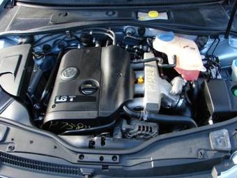 2003 Volkswagen Passat Images