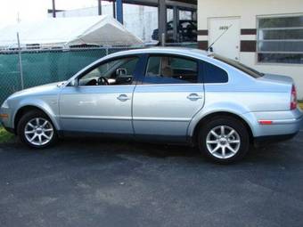 2003 Volkswagen Passat Pics